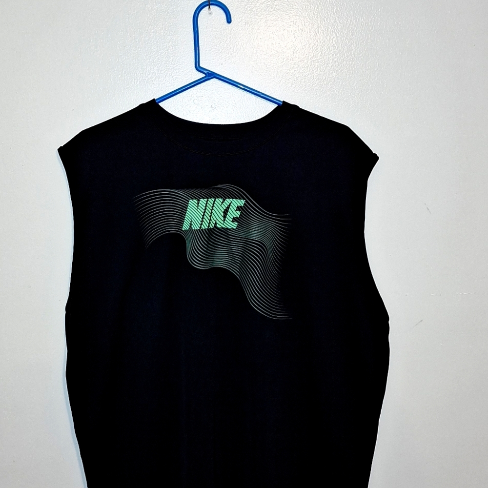 Men's Nike tanktop